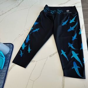 Galapagos Shark Capri Leggings